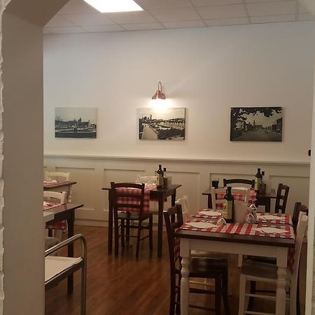 Albergo Pizzeria Sole San Giovanni Lupatoto Buitenkant foto