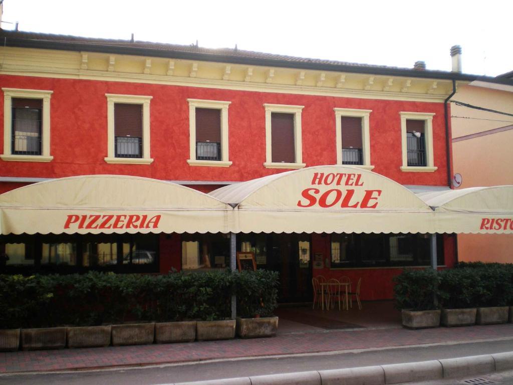 Albergo Pizzeria Sole San Giovanni Lupatoto Buitenkant foto