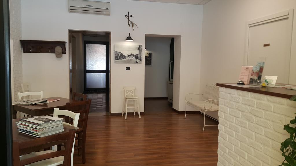 Albergo Pizzeria Sole San Giovanni Lupatoto Buitenkant foto